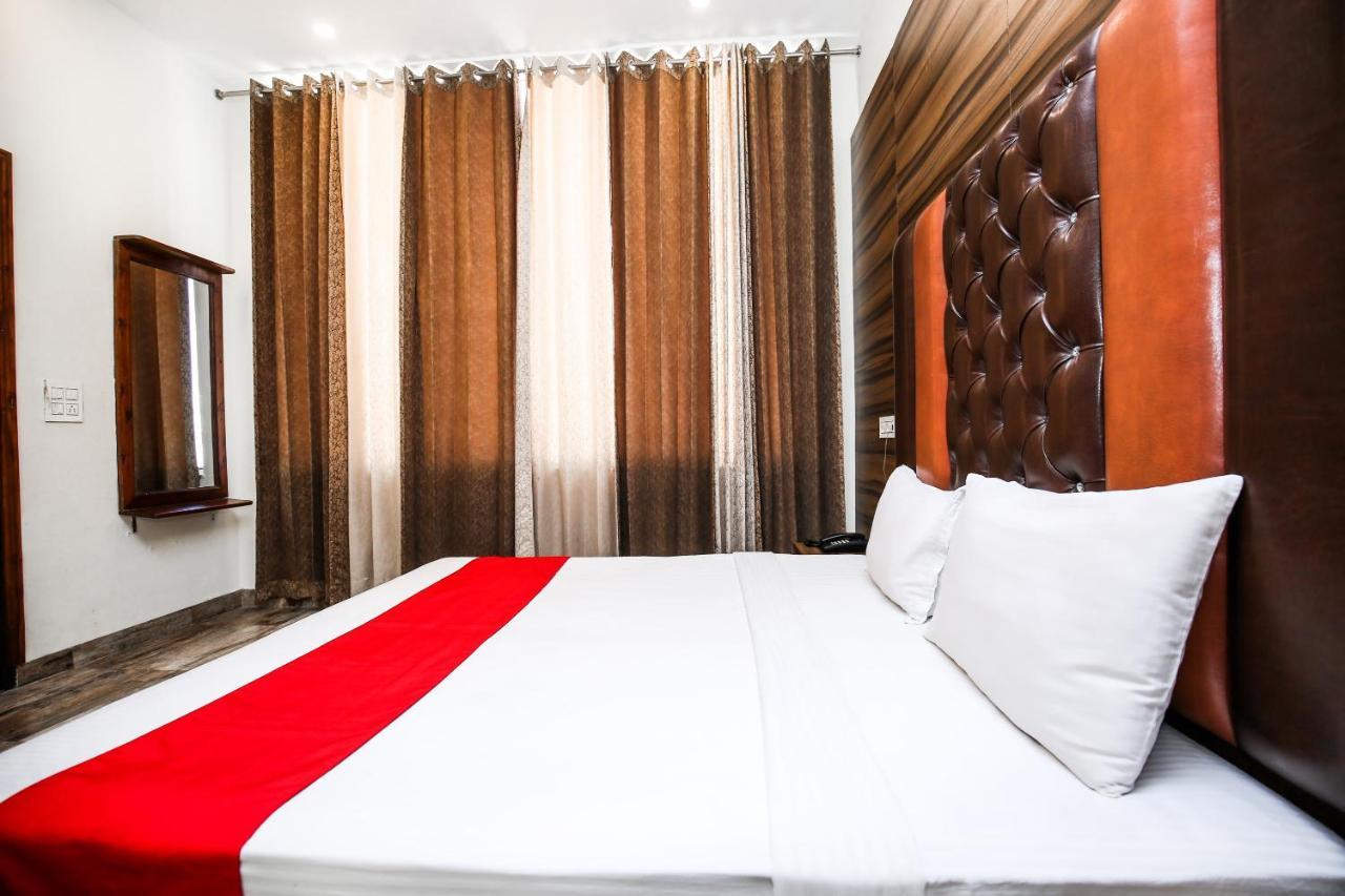 Hotel Woodcrest Zirakpur Chandigarh - Luxury Rooms Extérieur photo